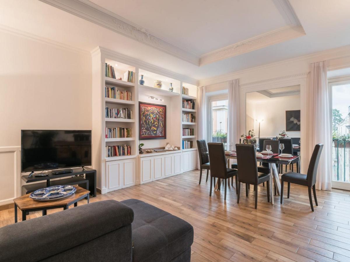 The Best Rent - Elegant Three-Bedroom Apartment A Few Steps From Fontana Di Trevi Roma Exterior foto