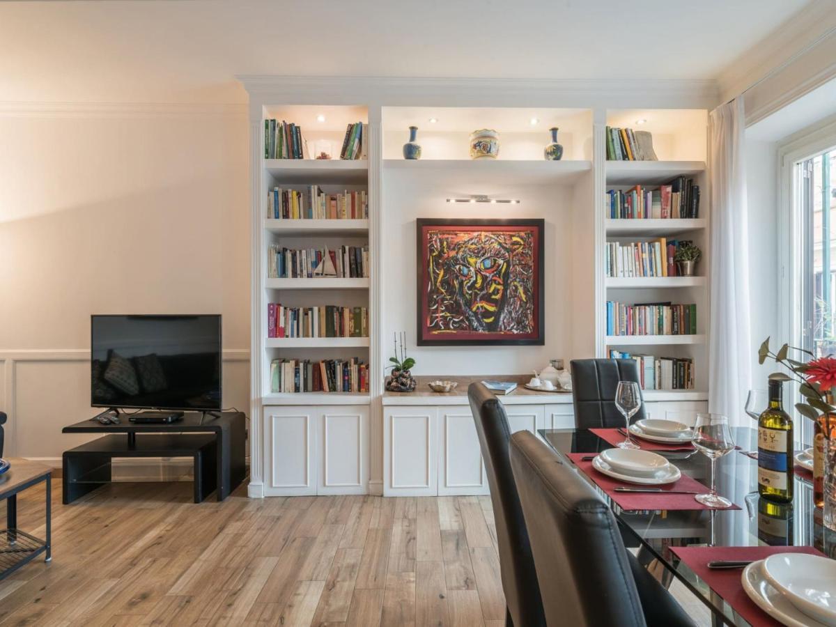 The Best Rent - Elegant Three-Bedroom Apartment A Few Steps From Fontana Di Trevi Roma Exterior foto