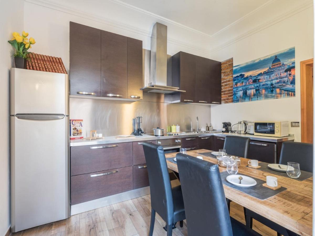 The Best Rent - Elegant Three-Bedroom Apartment A Few Steps From Fontana Di Trevi Roma Exterior foto